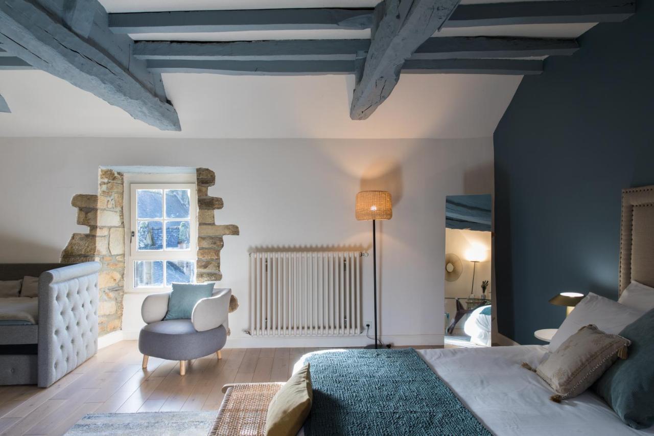 Manoir Du Vau D Arz Gites Et Chambres D Hotes Avec Piscine Malansac 外观 照片