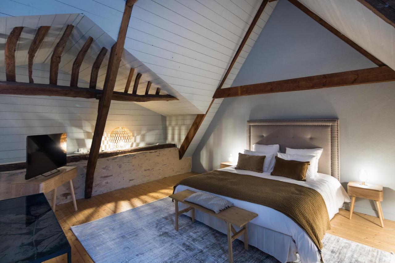 Manoir Du Vau D Arz Gites Et Chambres D Hotes Avec Piscine Malansac 外观 照片