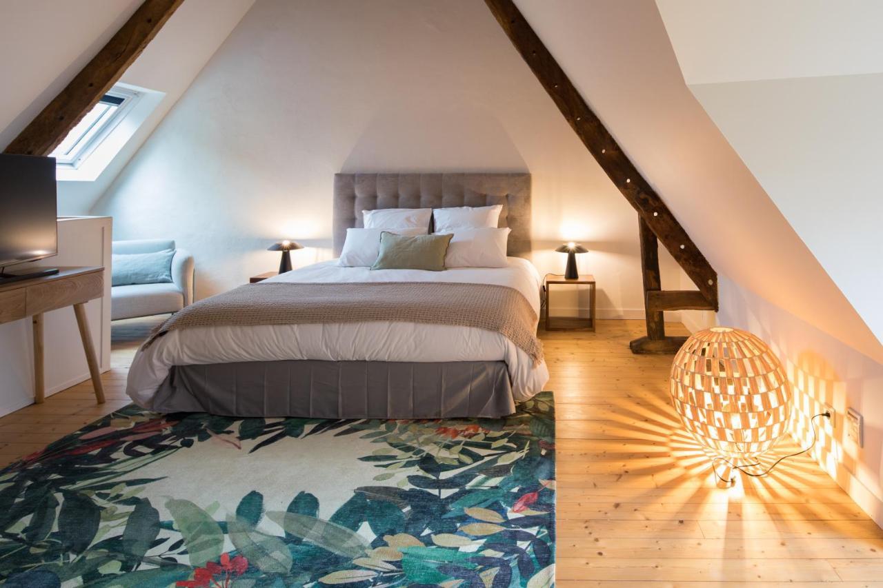Manoir Du Vau D Arz Gites Et Chambres D Hotes Avec Piscine Malansac 外观 照片