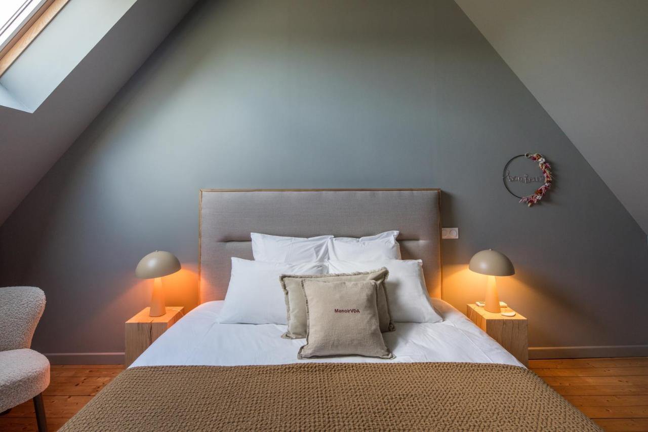 Manoir Du Vau D Arz Gites Et Chambres D Hotes Avec Piscine Malansac 外观 照片
